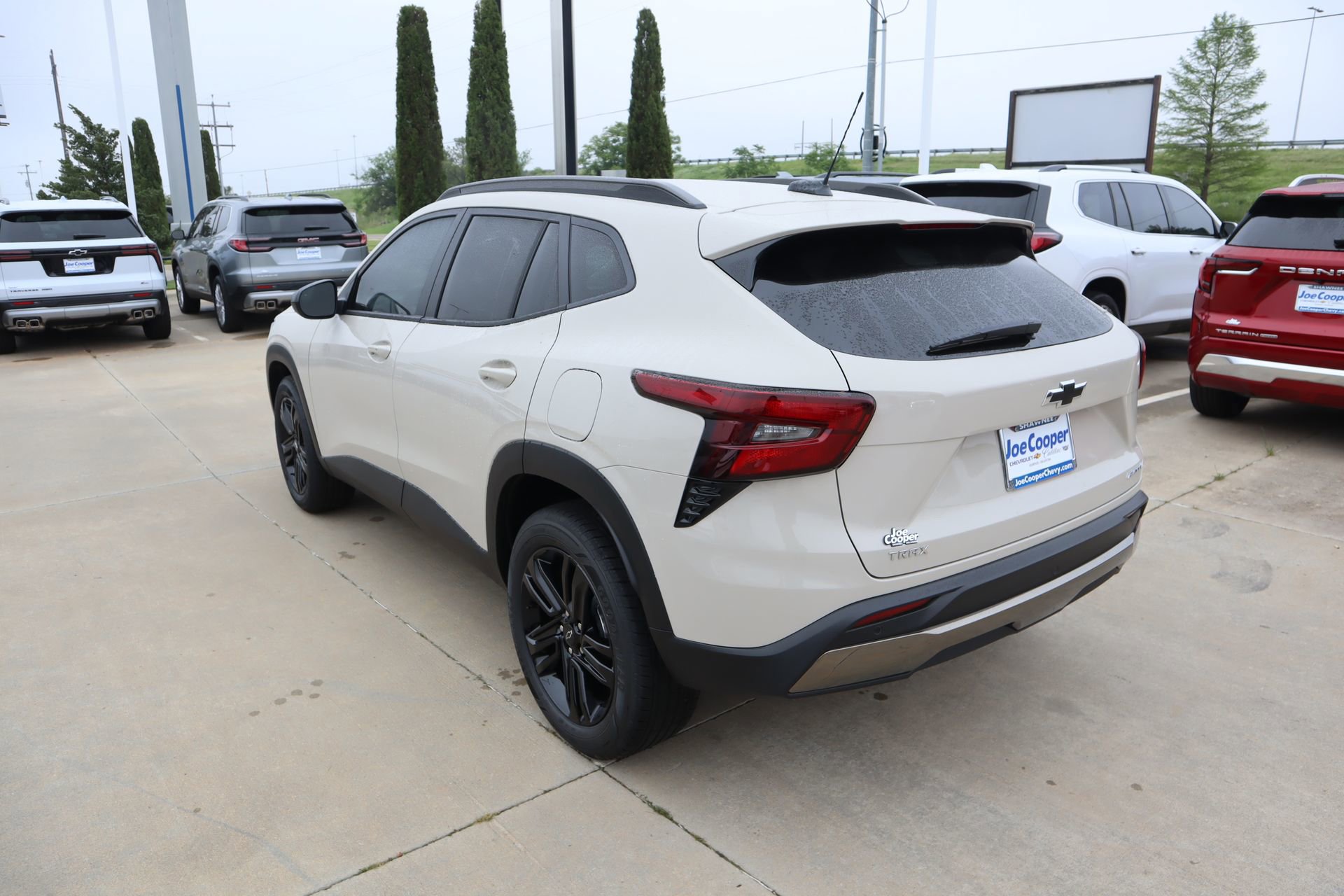 New 2026 Chevrolet Trax ACTIV w/ Driver Confidence Package FWD image 23