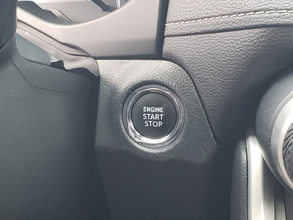 Used 2023 Toyota RAV4 XLE image 40