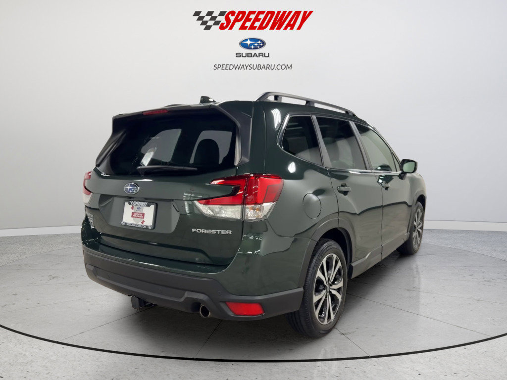 Used 2023 Subaru Forester Limited image 9
