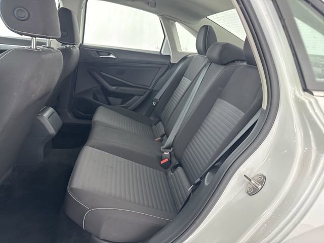 Used 2025 Volkswagen Jetta S image 30