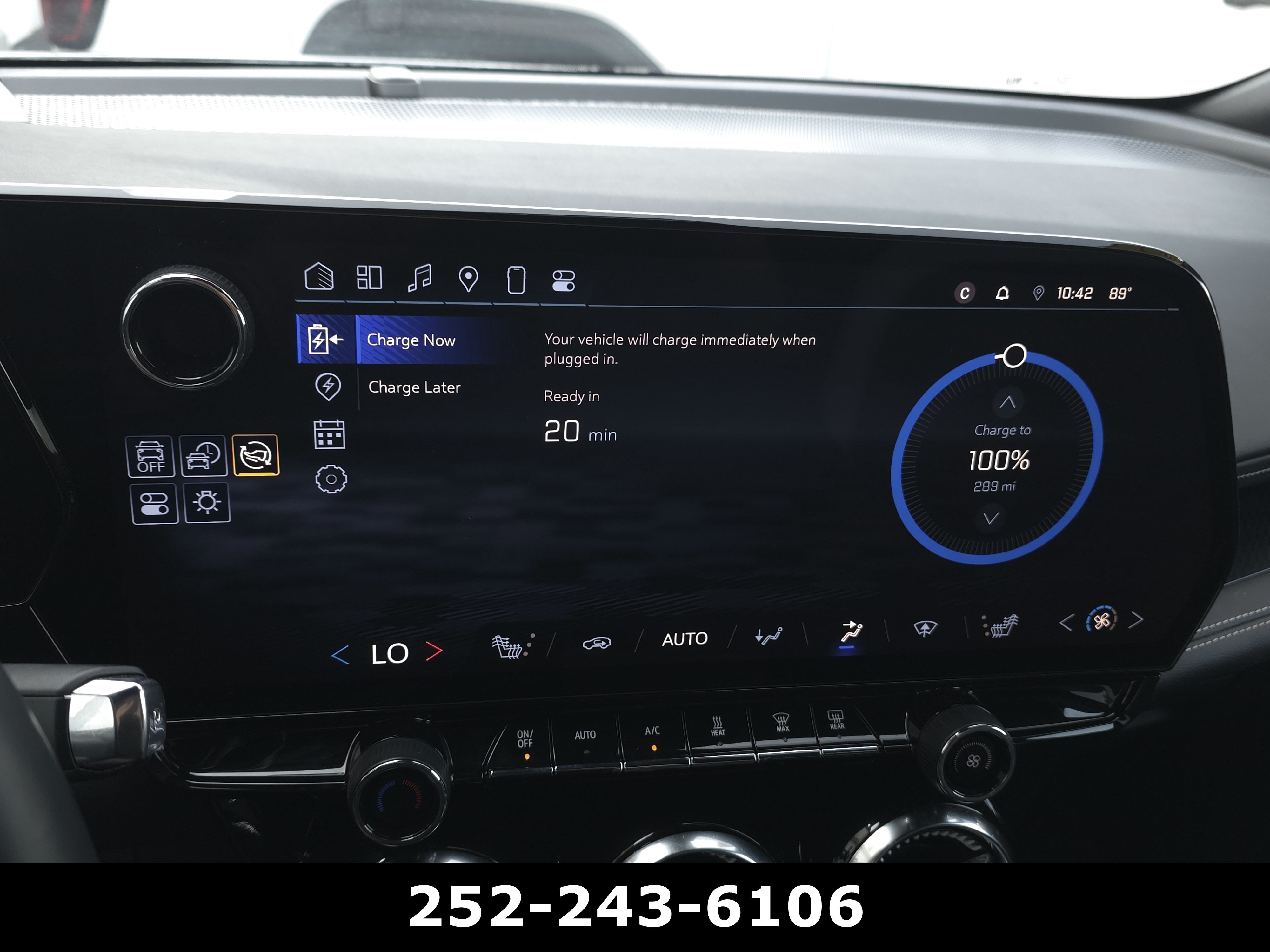 Used 2025 Chevrolet Blazer EV LT AWD/4WD image 15