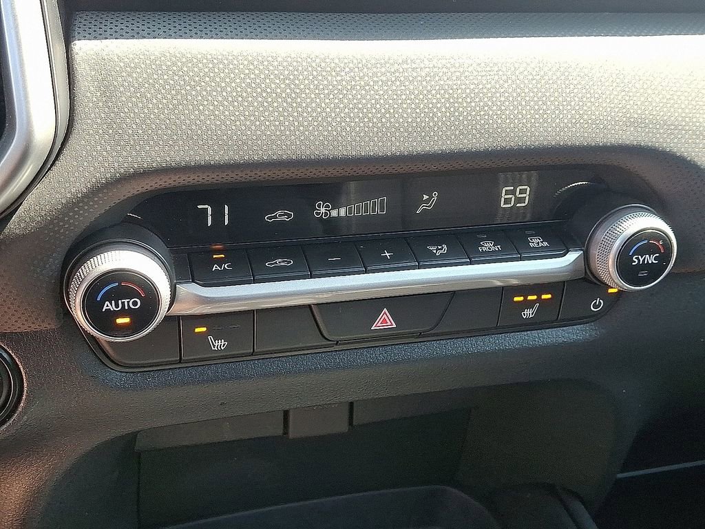 Used 2025 MAZDA CX-50 AWD 2.5 S w/ Premium Package image 17