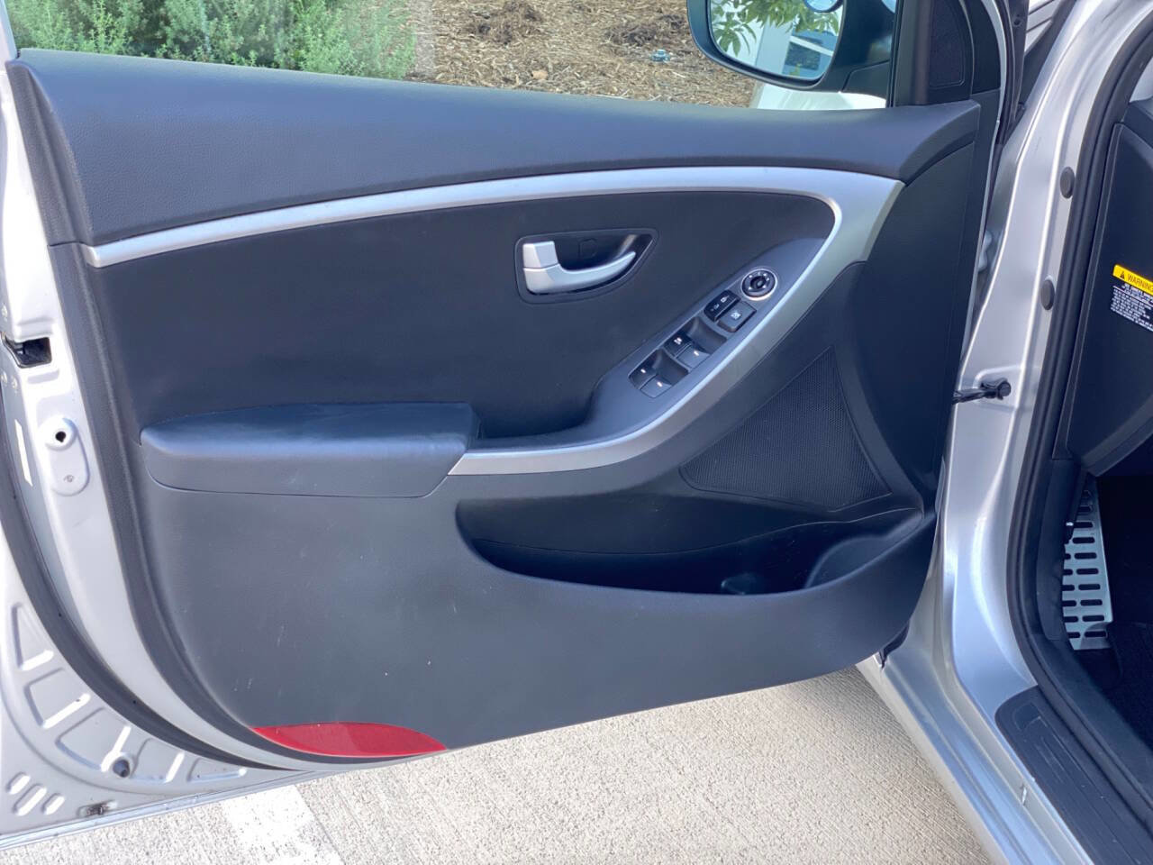 Used 2013 Hyundai Elantra GT w/ Touch & Go Pkg image 10