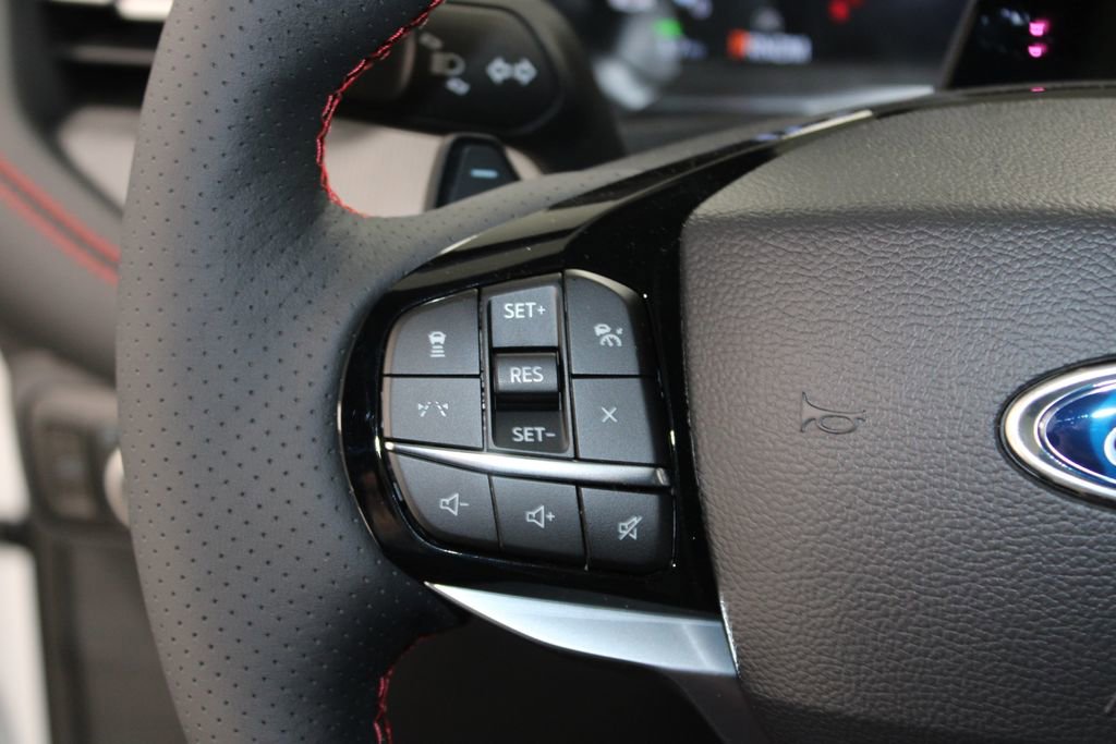 New 2026 Ford Explorer ST image 39