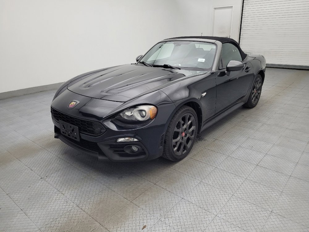 Used 2018 FIAT 124 Spider Abarth image 2