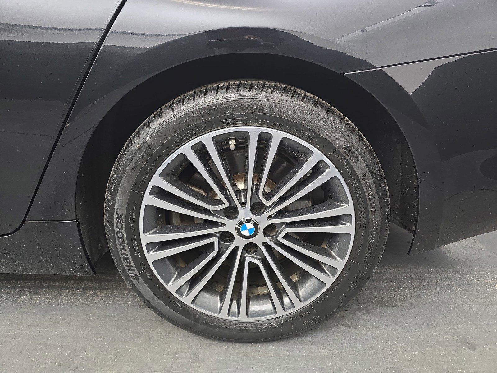 Used 2019 BMW 540i RWD image 14
