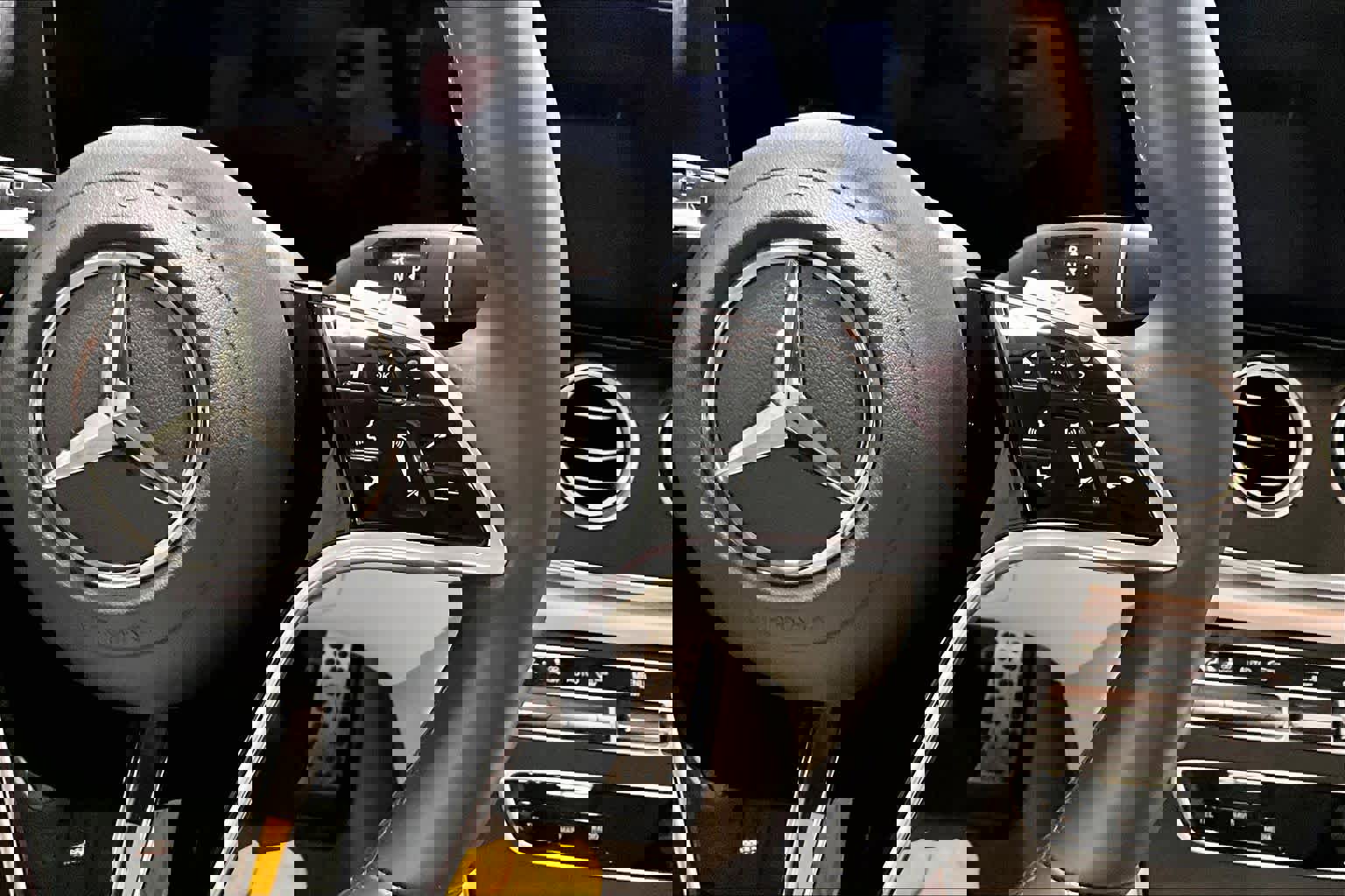 Used 2023 Mercedes-Benz E 450 4MATIC All-Terrain Wagon image 24