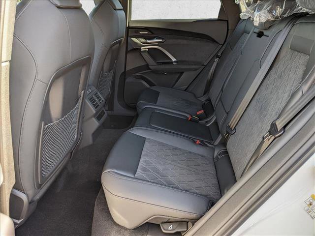 New 2025 Audi SQ5 Premium Plus image 16