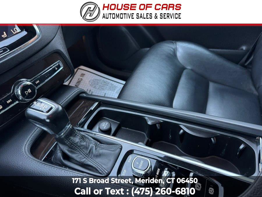 Used 2016 Volvo XC90 T6 Momentum image 35