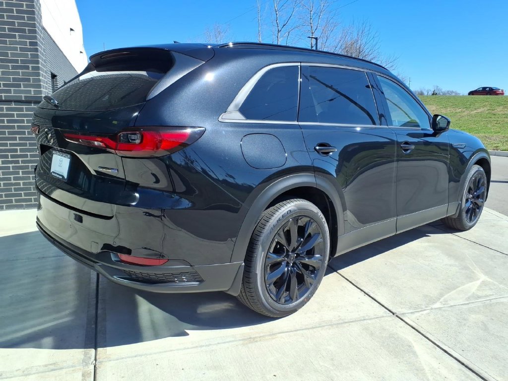New 2026 MAZDA CX-90 Plug-In Hybrid w/Premium Sport AWD/4WD image 7