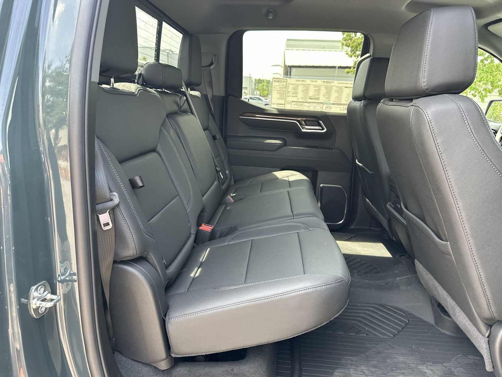 New 2026 Chevrolet Silverado 1500 LT Trail Boss w/ LT Trail Boss Premium Package AWD/4WD image 18