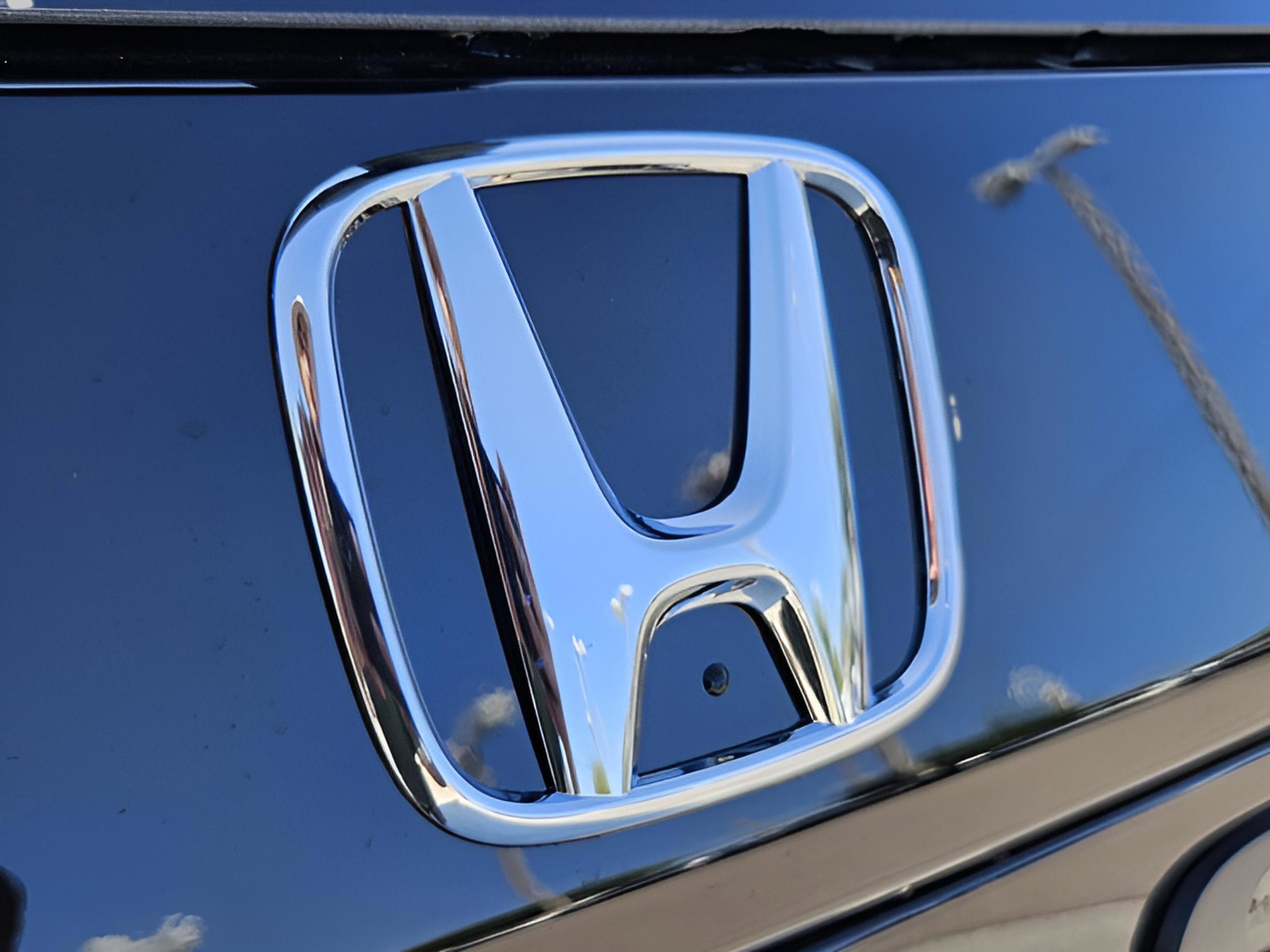 New 2025 Honda Pilot TrailSport image 32