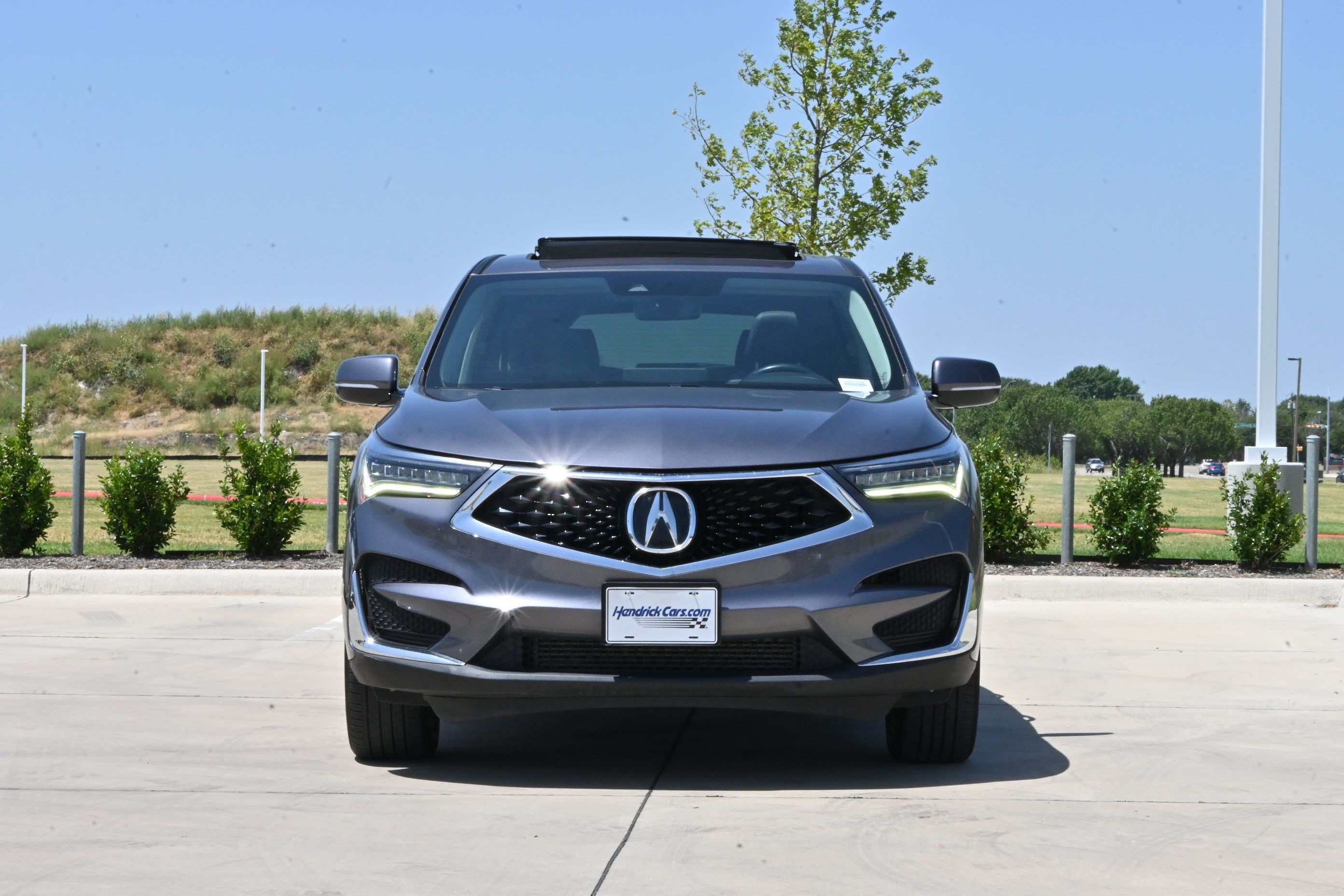Used 2019 Acura RDX w/ Technology Package AWD/4WD image 3