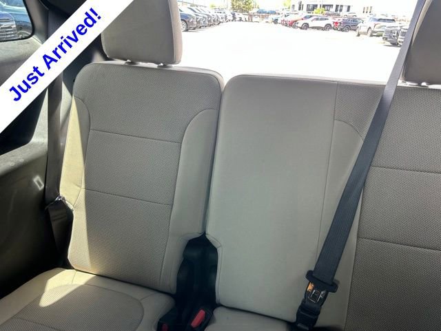 Used 2023 Chevrolet Traverse LT FWD image 26