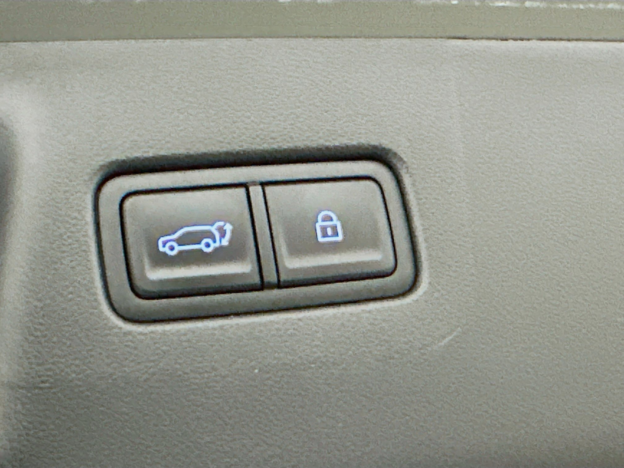 Used 2025 Hyundai Santa Fe SEL image 31