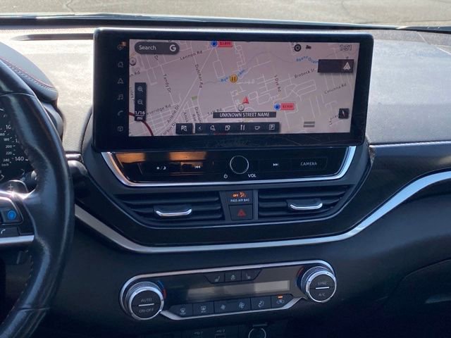 Used 2023 Nissan Altima 2.5 SR image 10