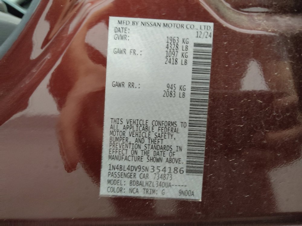 Used 2025 Nissan Altima 2.5 SV FWD image 33