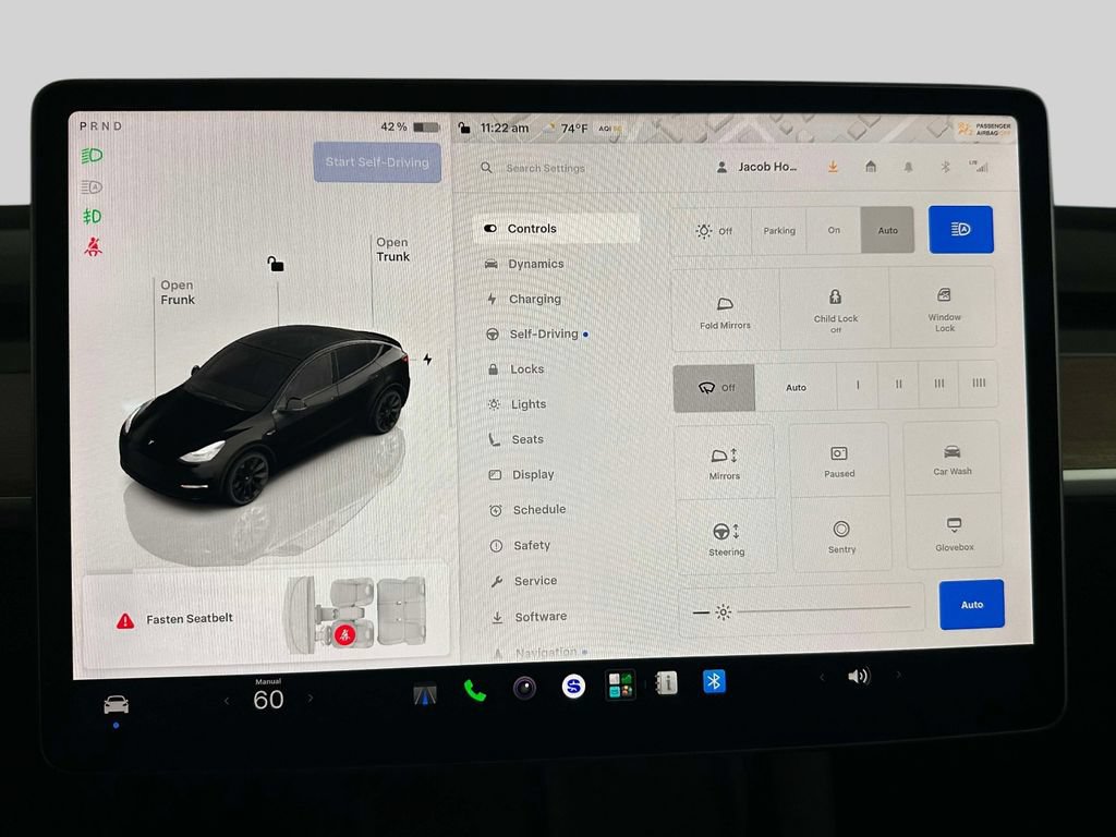 Used 2023 Tesla Model Y Long Range AWD/4WD image 4