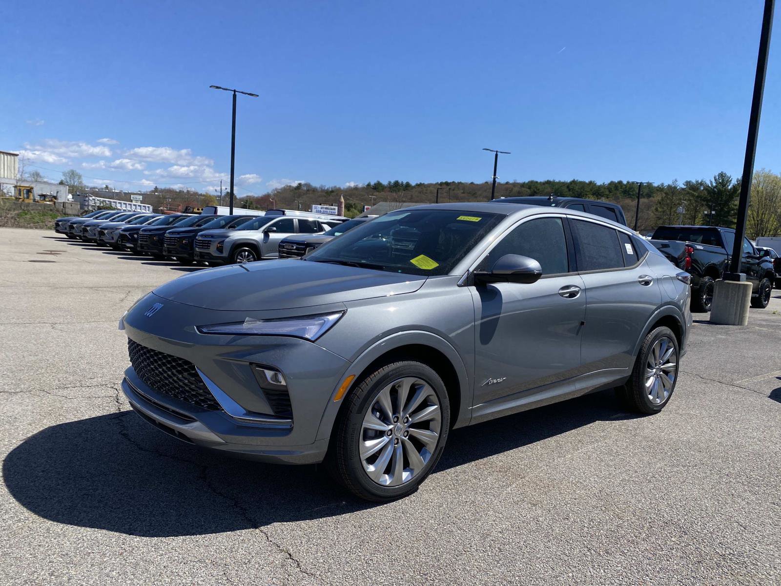 New 2026 Buick Envista Avenir FWD image 1