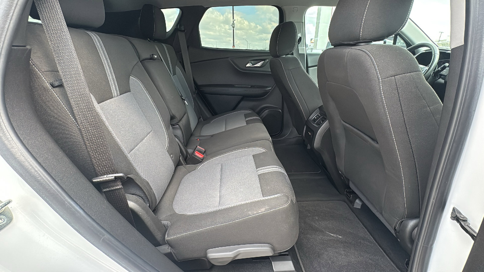 Used 2023 Chevrolet Blazer LT w/ Driver Confidence Package image 25