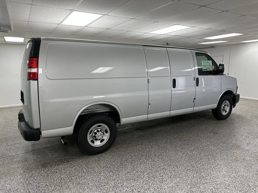 New 2026 Chevrolet Express 3500 Extended w/ Driver Convenience Package RWD image 8
