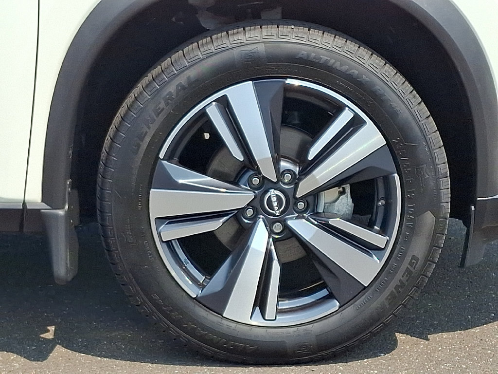 Used 2022 Nissan Rogue SL w/ SL Premium Package AWD/4WD image 9