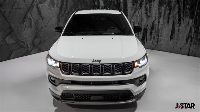 New 2026 Jeep Compass Latitude image 15