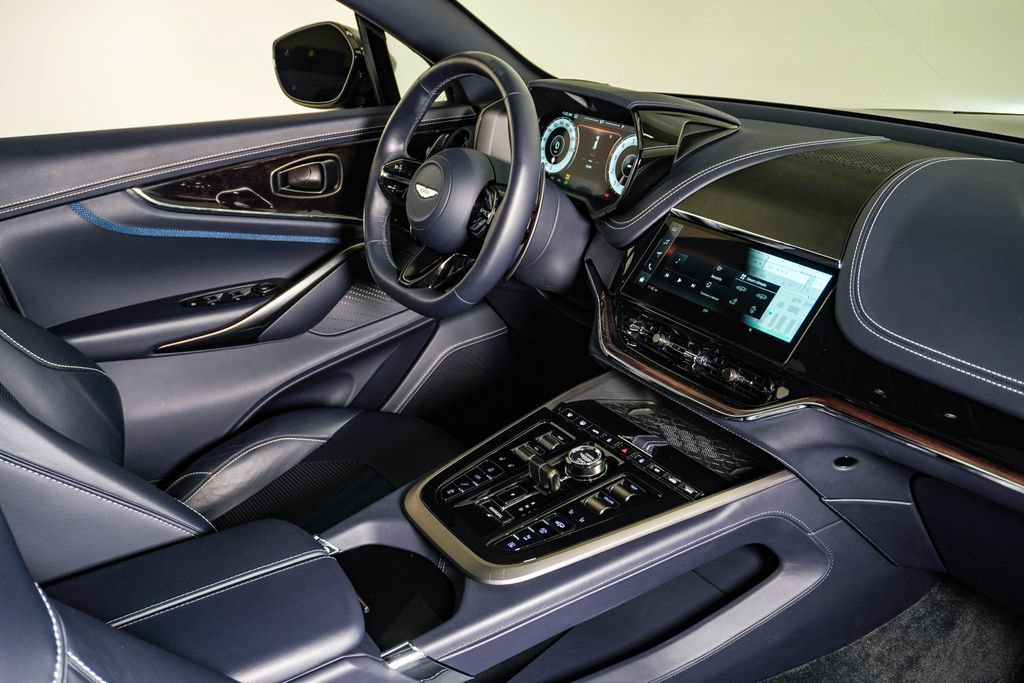 Used 2025 Aston Martin DBX 707 AWD/4WD image 16