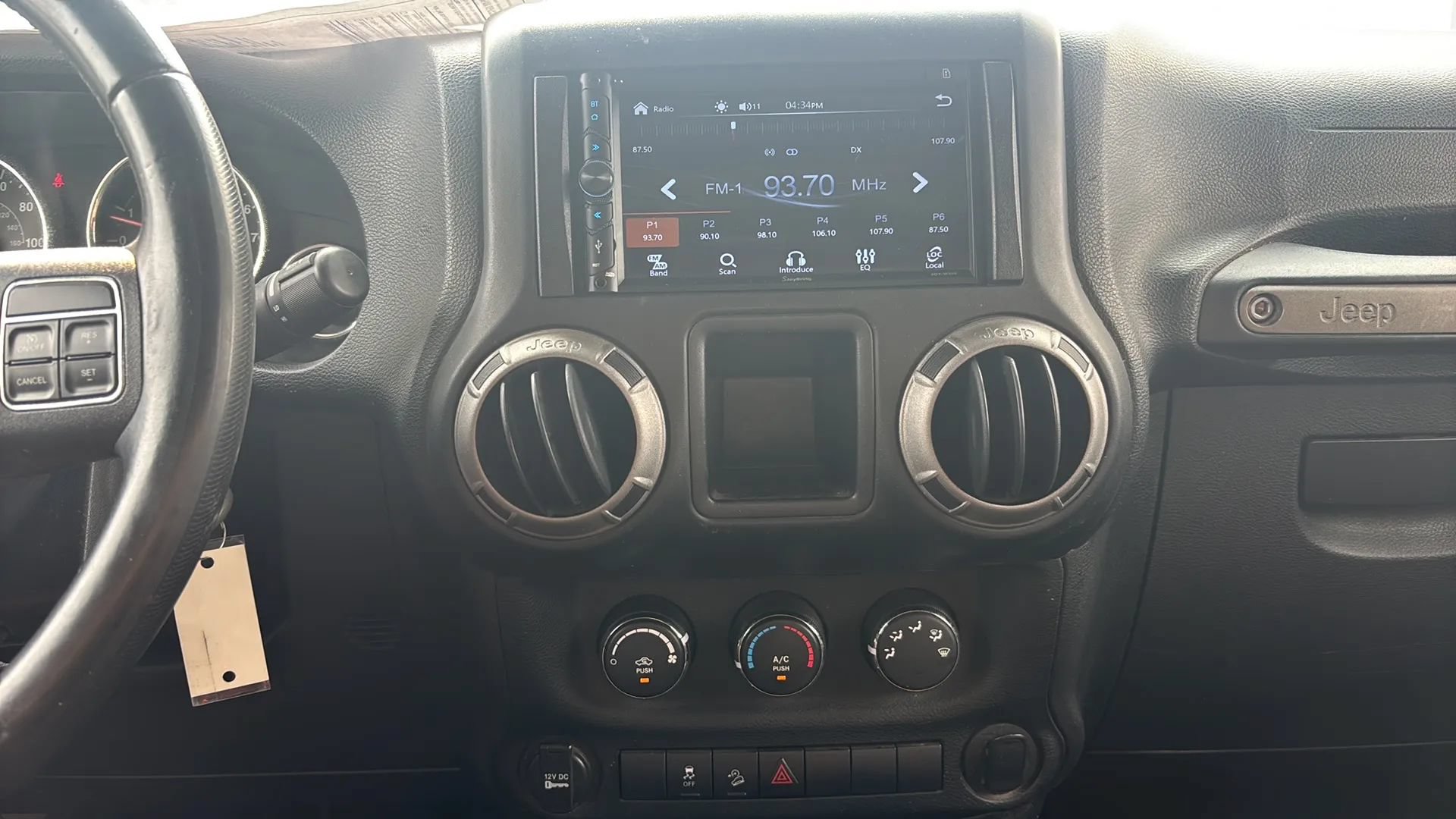 Used 2012 Jeep Wrangler Sport w/ Connectivity Group AWD/4WD image 24