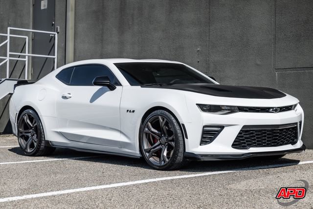 Used 2018 Chevrolet Camaro SS image 5