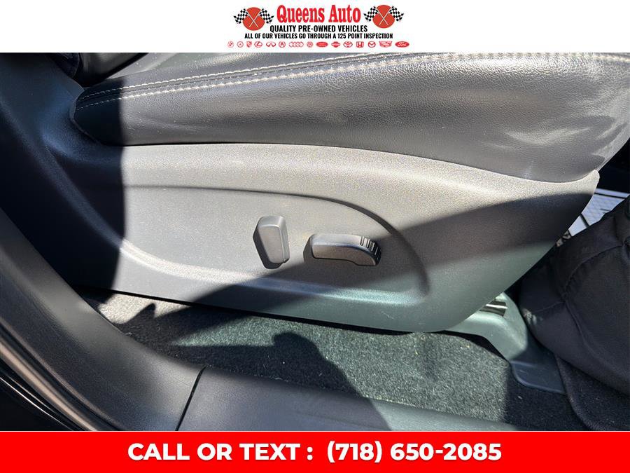 Used 2018 Nissan Pathfinder SL w/ Midnight Edition Package image 27