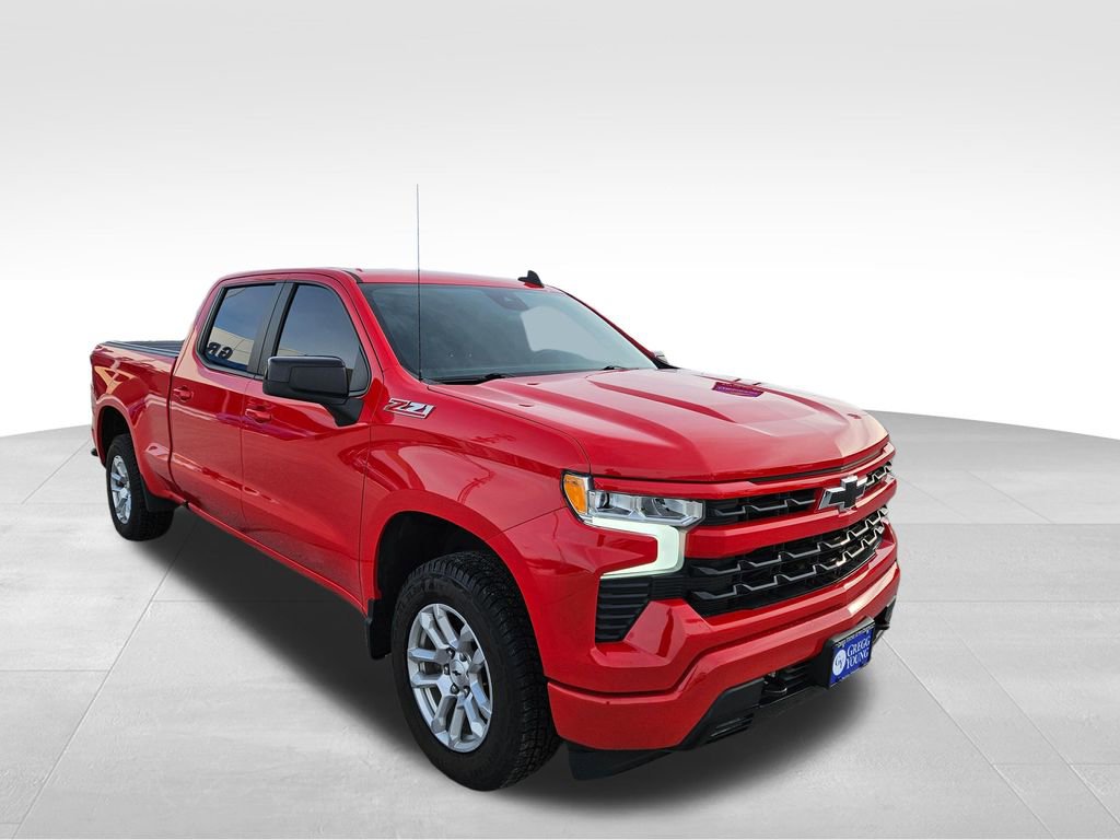 Used 2022 Chevrolet Silverado 1500 RST w/ Z71 Off-Road Package AWD/4WD image 4