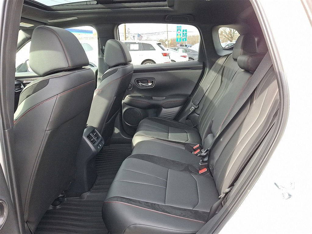 Certified 2025 Acura ADX A-Spec image 10