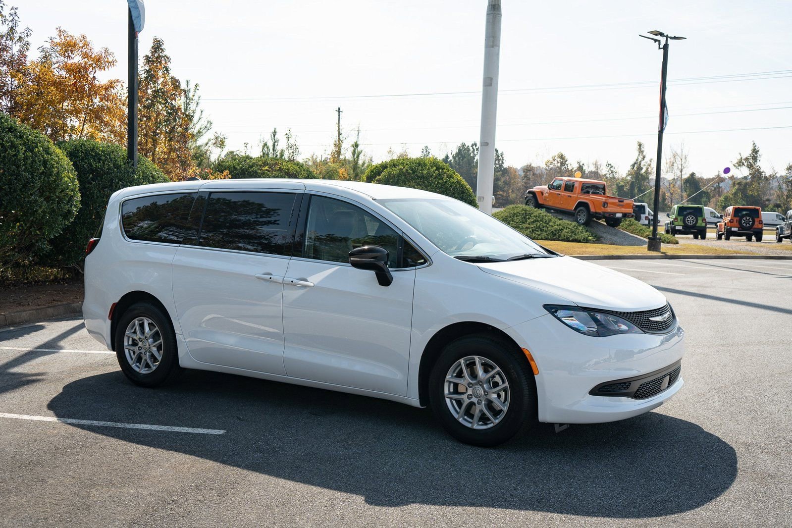 New 2026 Chrysler Voyager LX image 12