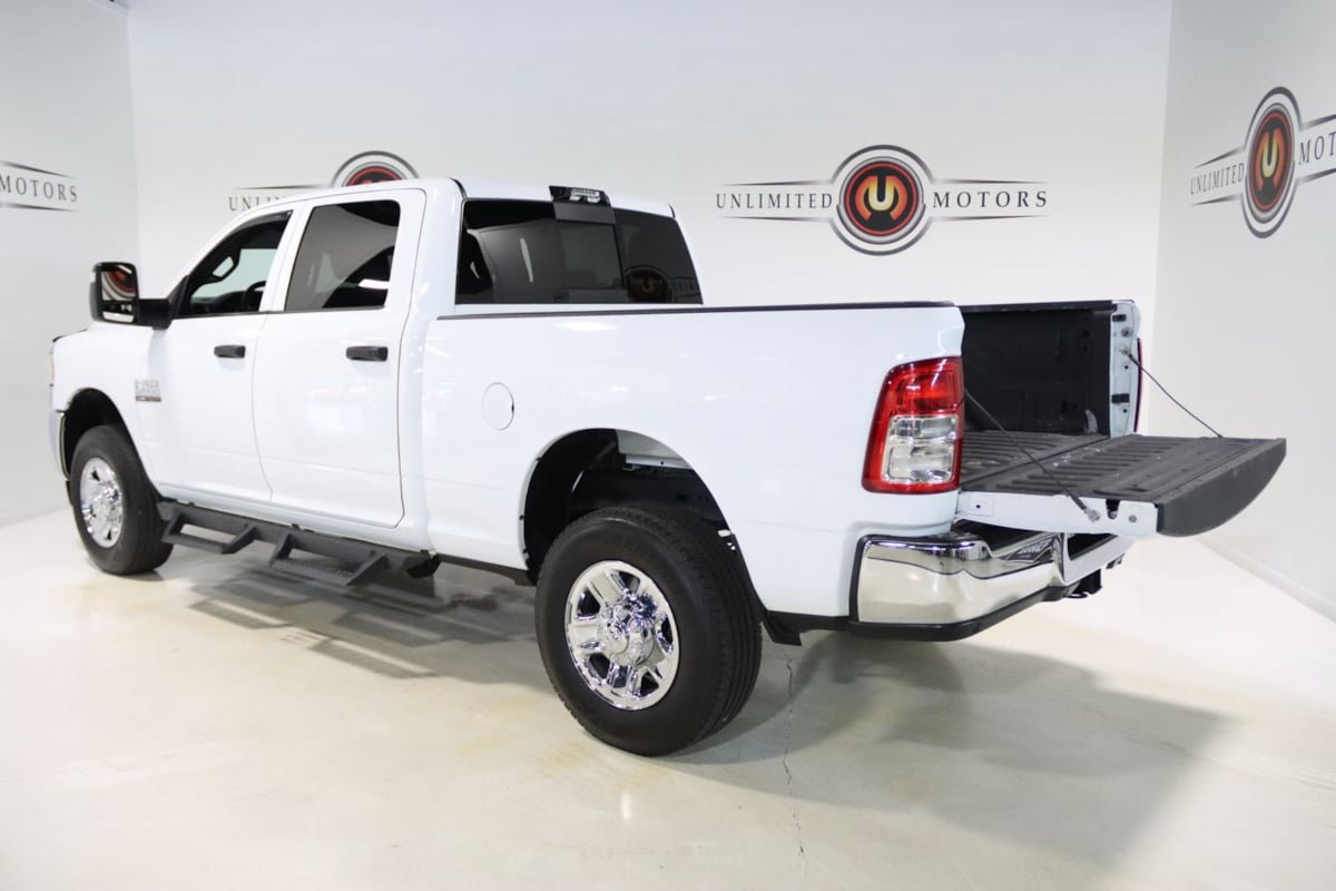 Used 2024 RAM 2500 Tradesman w/ Chrome Appearance Group AWD/4WD image 30