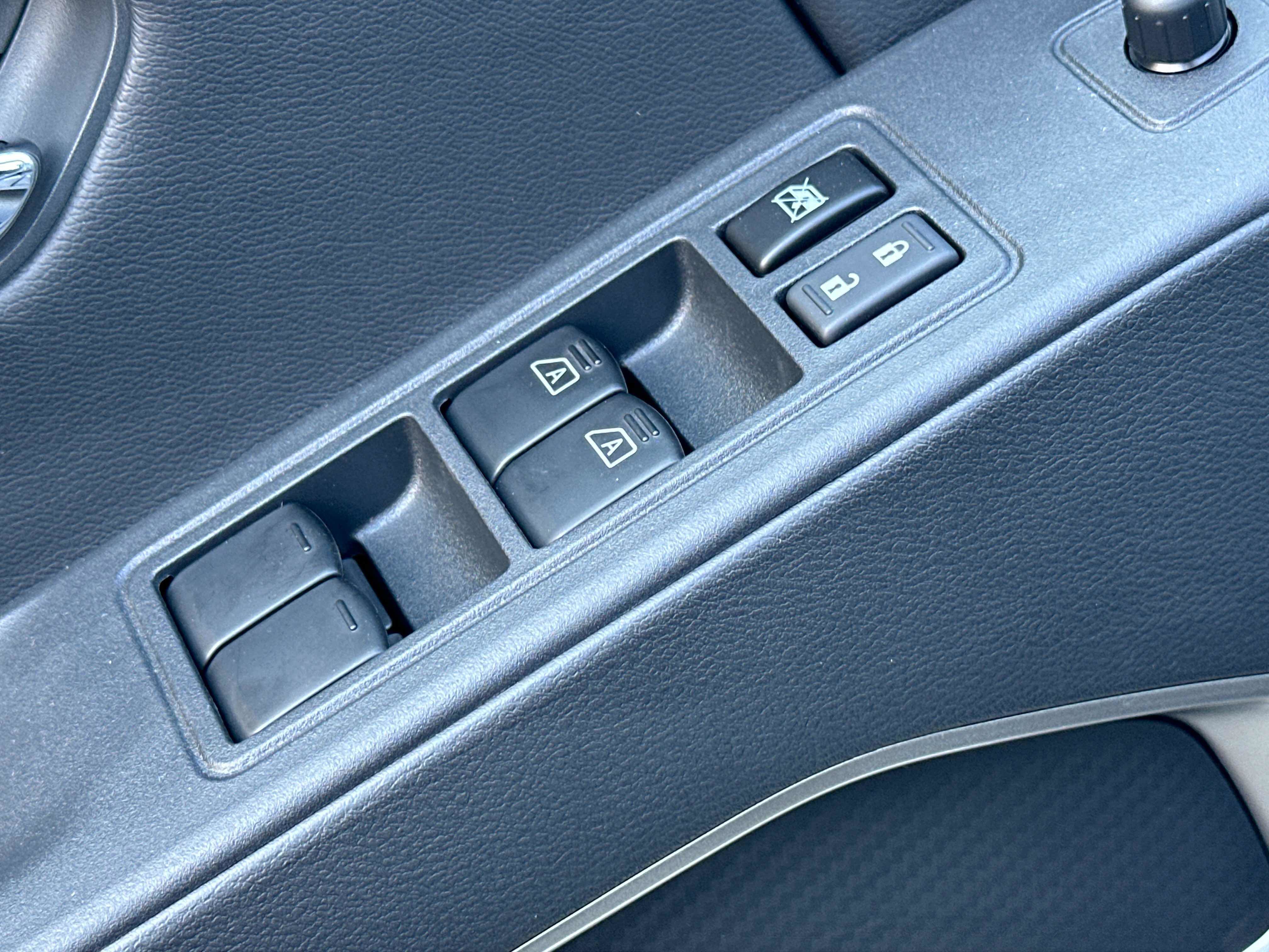 New 2026 Nissan Frontier SV w/ SV Convenience Package image 17