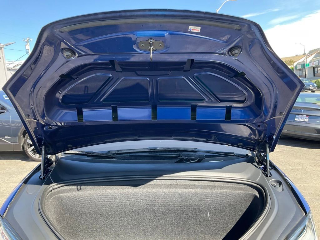 Used 2020 Tesla Model X Long Range image 13