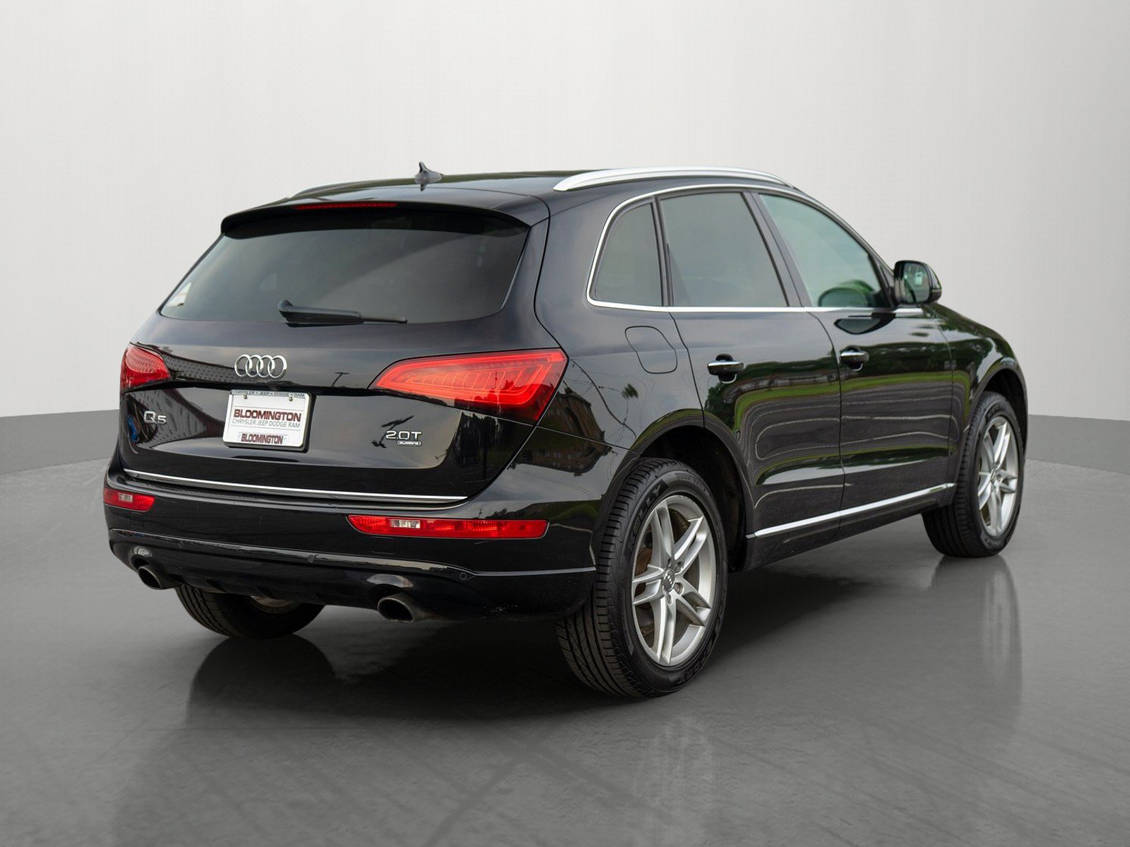 Used 2015 Audi Q5 2.0T Premium Plus w/ Technology Package AWD/4WD image 7