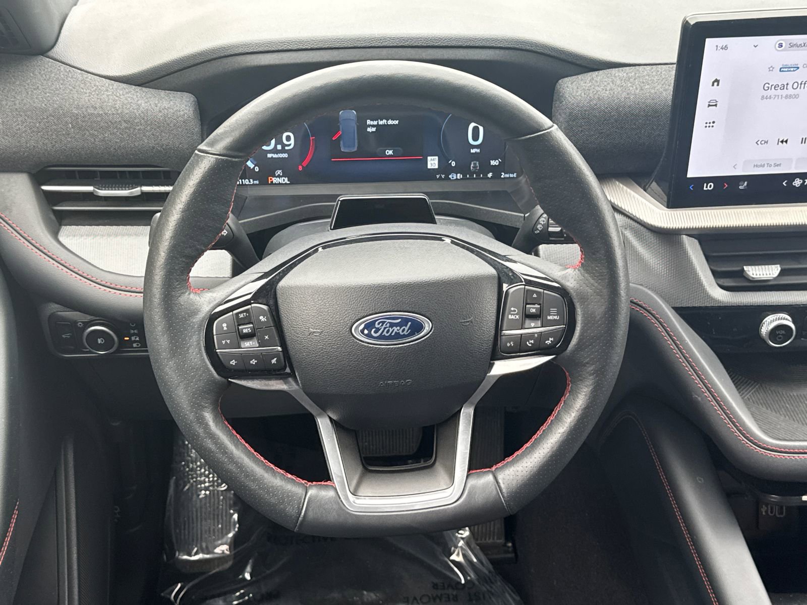 Used 2025 Ford Explorer ST-Line w/ ST-Line Street Pack AWD/4WD image 24