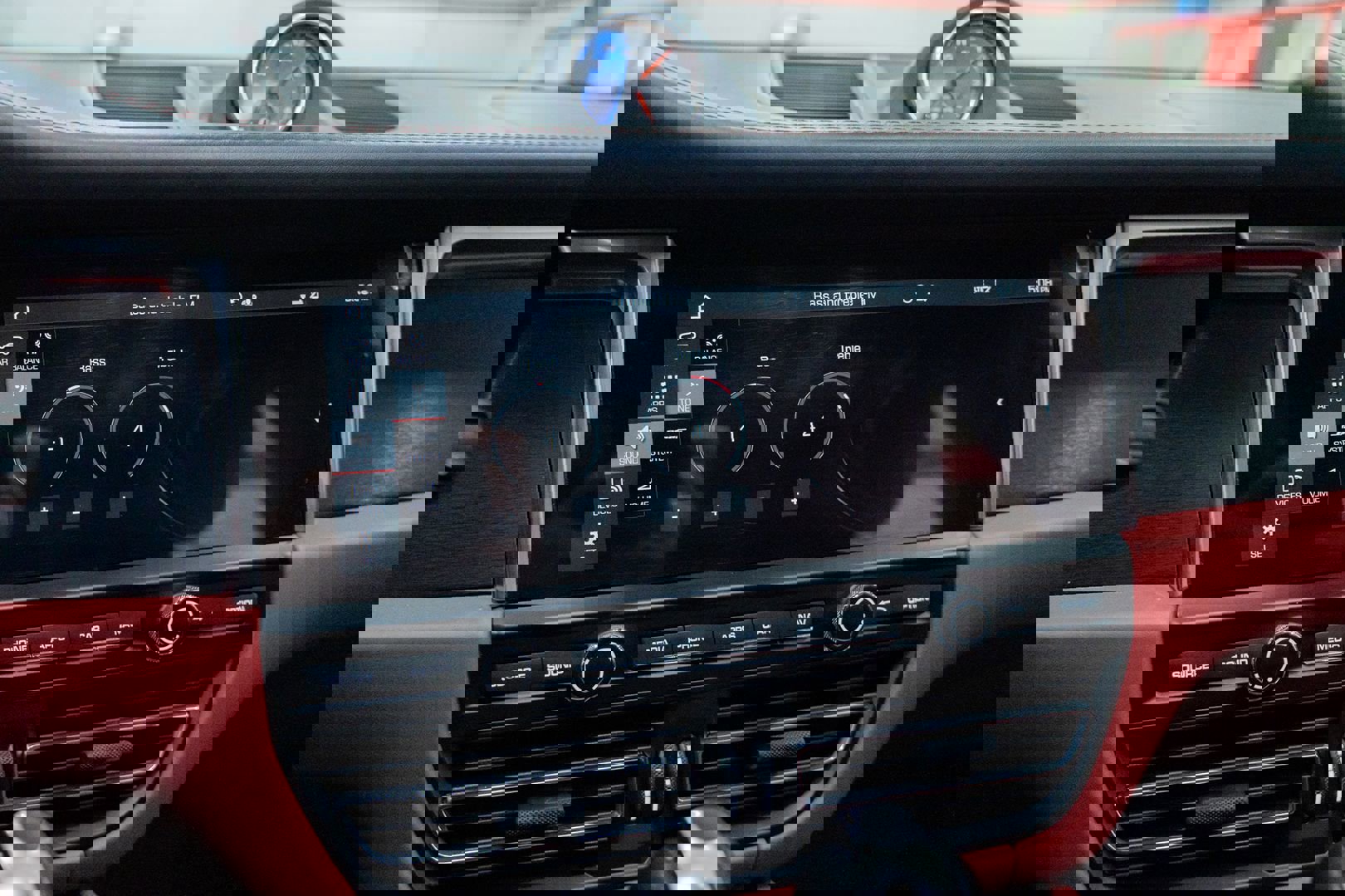 Used 2021 Porsche Macan GTS image 35