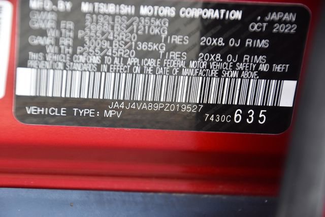 Used 2023 Mitsubishi Outlander AWD image 26