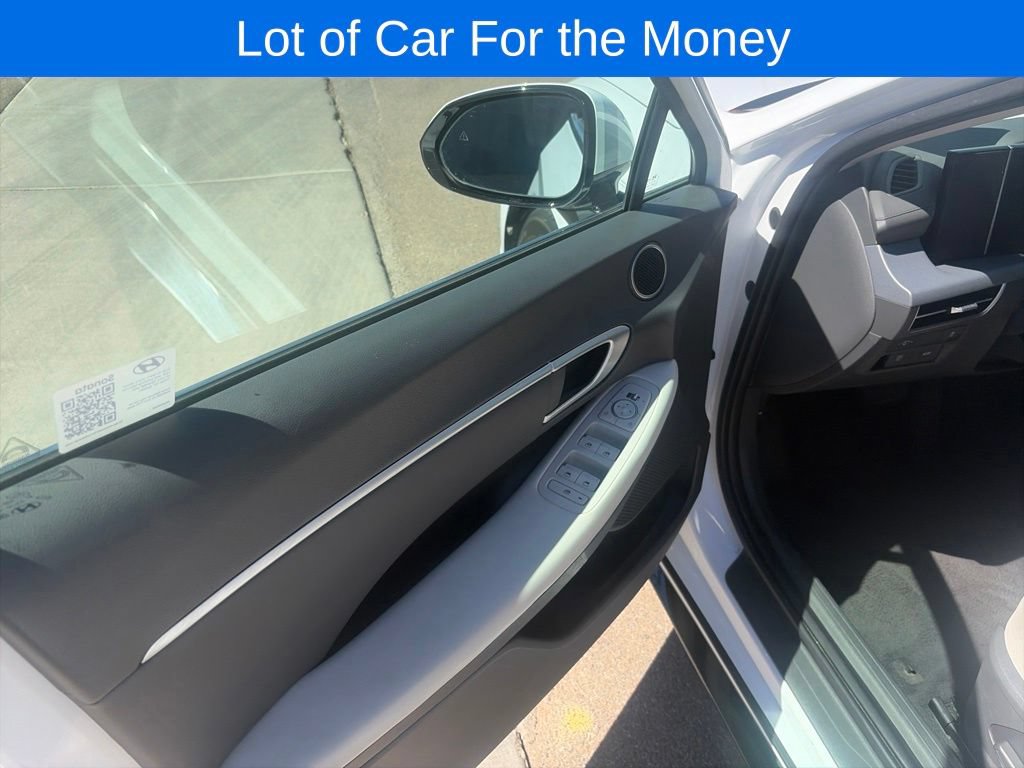 Used 2024 Hyundai Sonata SEL FWD image 19