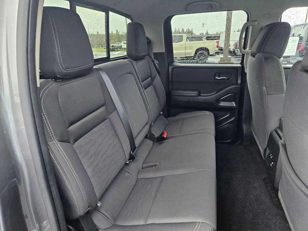Used 2024 Nissan Frontier SV w/ SV Convenience Package image 35