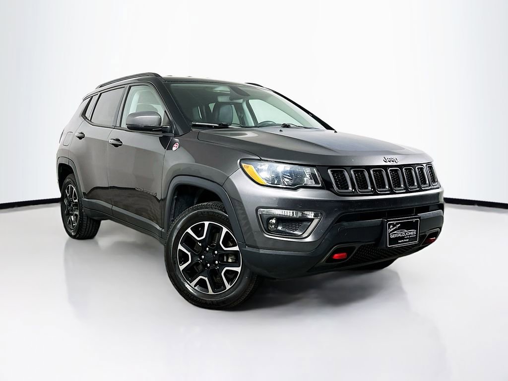 Used 2019 Jeep Compass Trailhawk image 1
