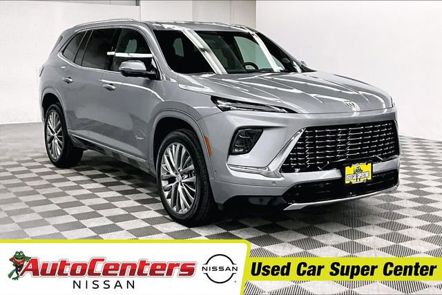 Used 2025 Buick Enclave Avenir w/ Super Cruise Package image 1