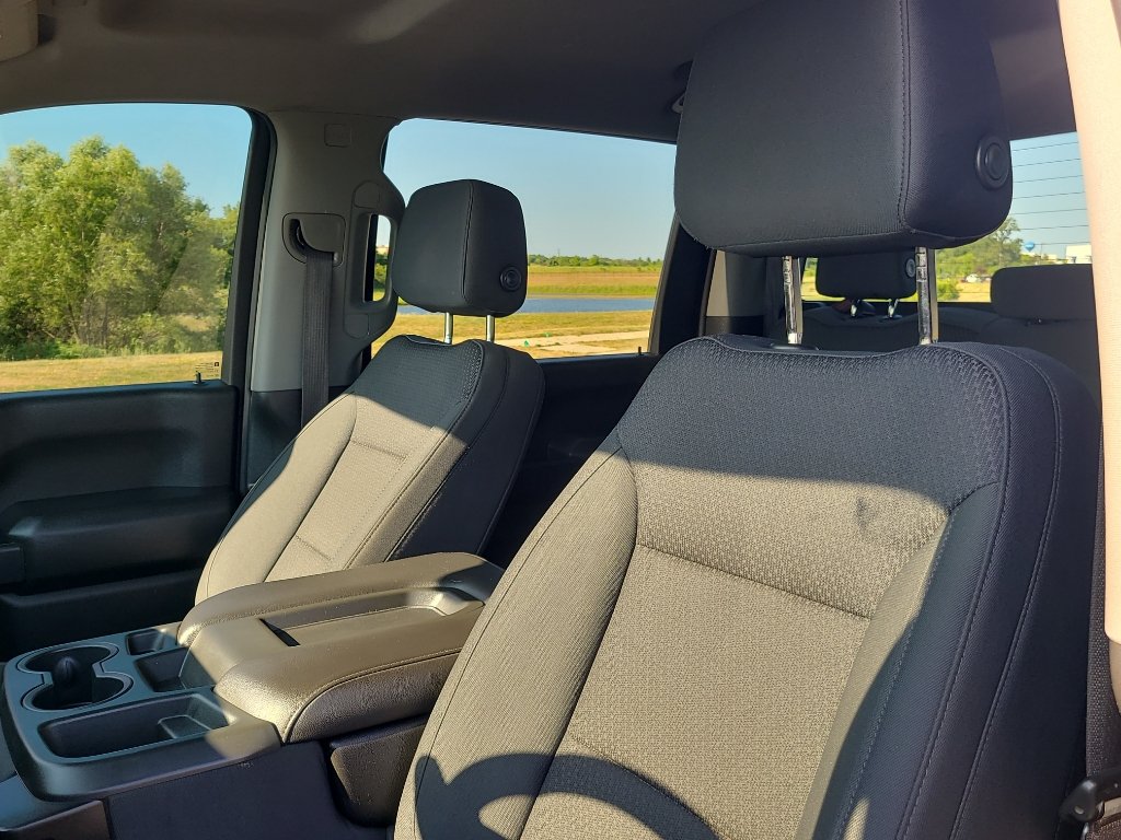 Used 2020 Chevrolet Silverado 2500 Custom w/ Gooseneck/5TH Wheel Package AWD/4WD image 16