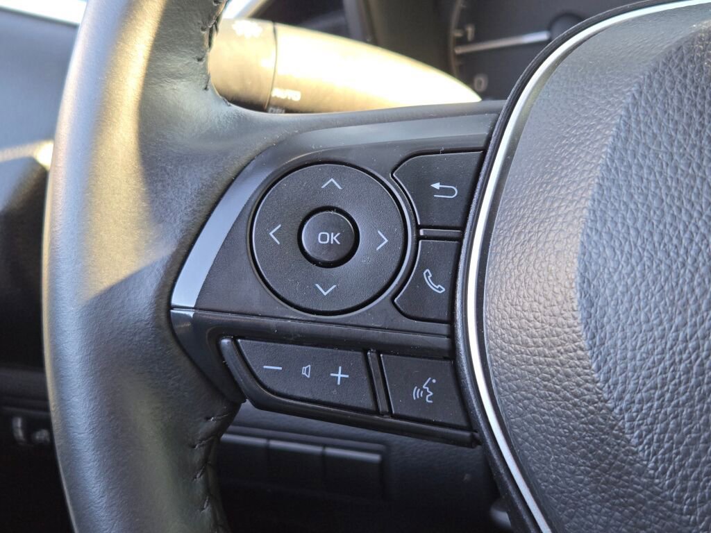 Used 2024 Toyota Corolla SE Nightshade image 25