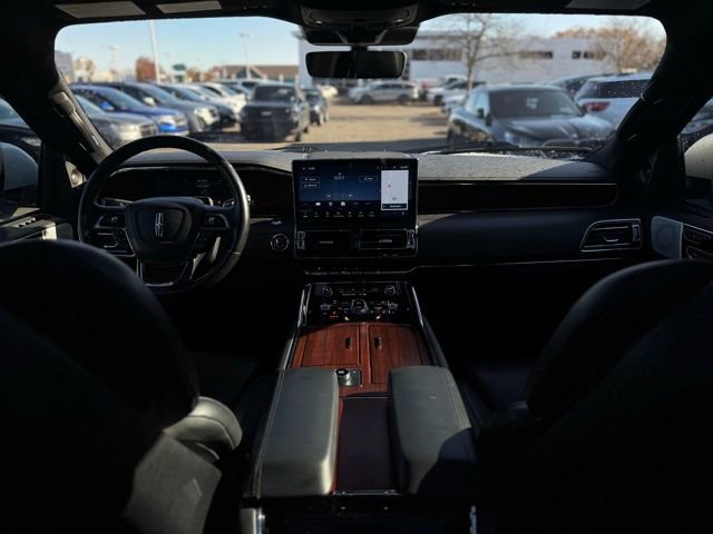 Certified 2022 Lincoln Navigator Reserve image 27