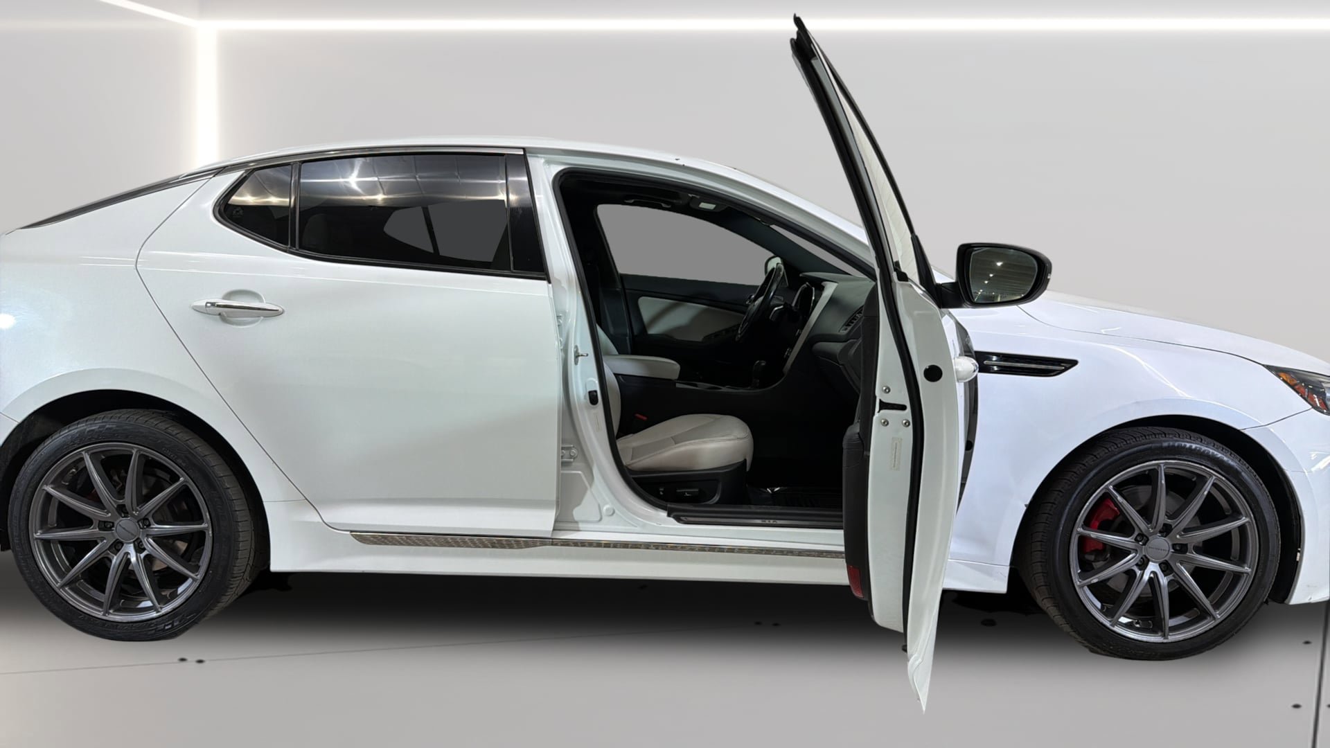 Used 2013 Kia Optima SX w/ Limited Pkg FWD image 14