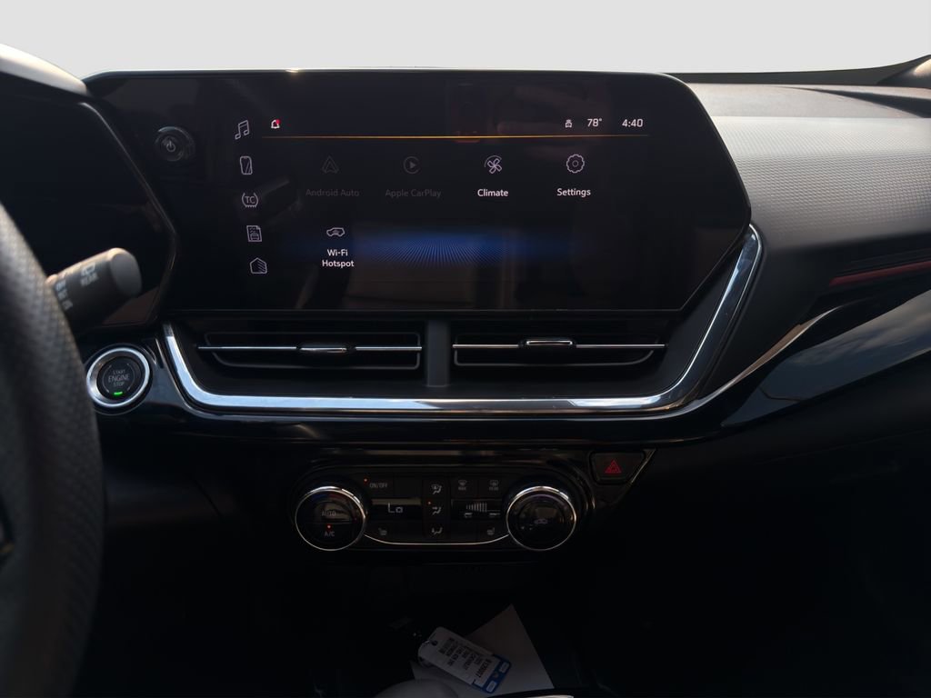 Used 2025 Chevrolet Trax RS w/ Driver Confidence Package image 16